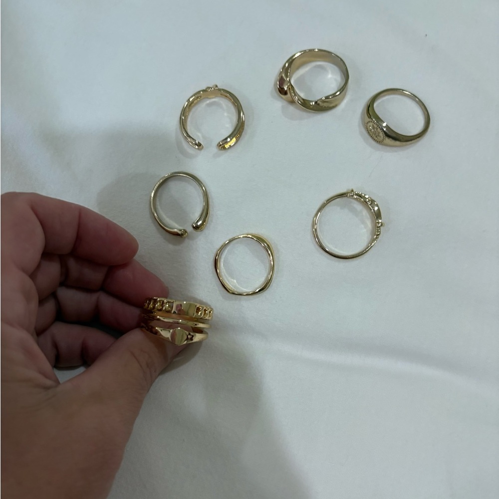 7 Torrid Elegant Gold-Tone Ring Set